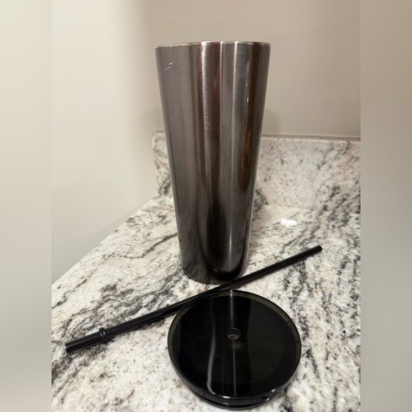 Starbucks Ombre Black/ Gray Tumbler with Straw - Picture 4 of 4